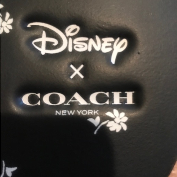 Disney  x coach minnie  flip flops - Picture 7 of 8